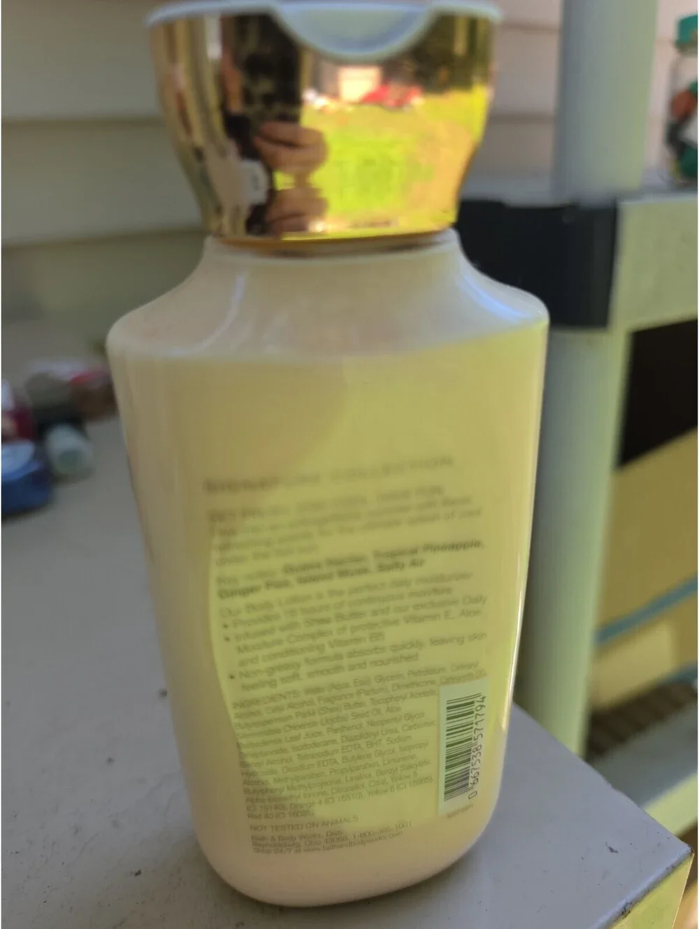 Bath & Body Works bath body